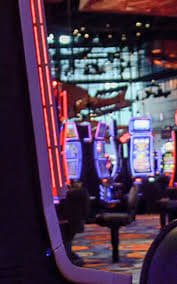 Giao diện cá cược thể thao và casino trực tuyến tại iwwin